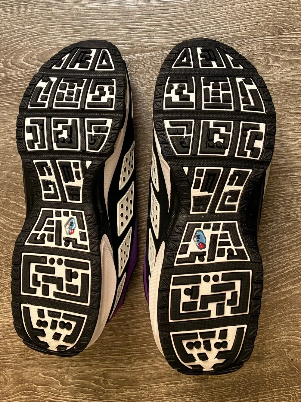 Nike Air Max SNDR Purple Black Men’s 11 Women’s 12.5 Y2K
